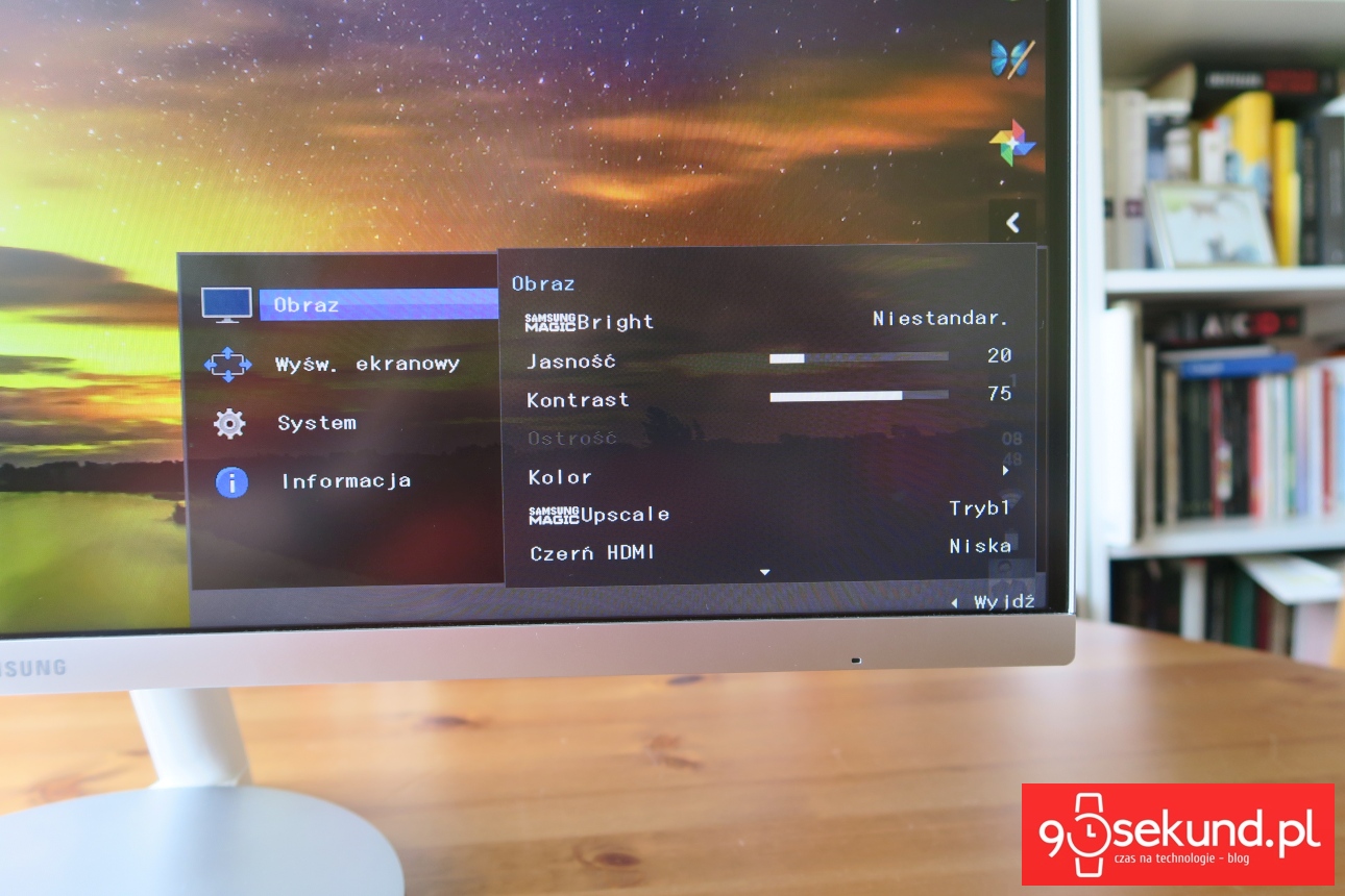 Zakrzywiony monitor Samsung C27 F591FDU - menu z ustawieniami pracy obrazu - recenzja 90sekund.pl