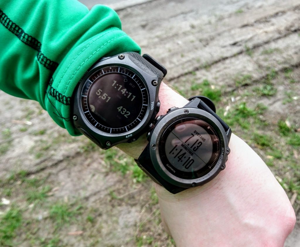 casio pro trek vs garmin fenix 5x