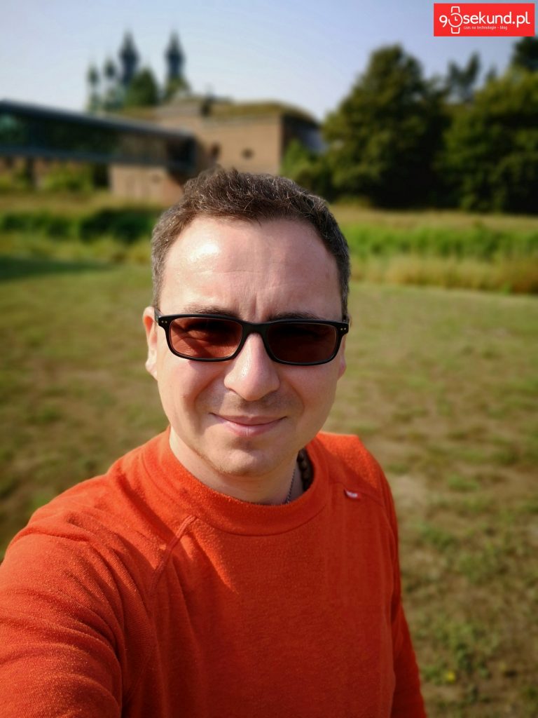 Zdjęcie portretowe wykonane Huawei P20 - 90sekund.pl - Michał Brożyński