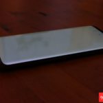 Wyświetlacz bez zielonej poświaty i wycieku kleju w Huawei Mate 20 Pro - Michał Brożyński - 90sekund.pl